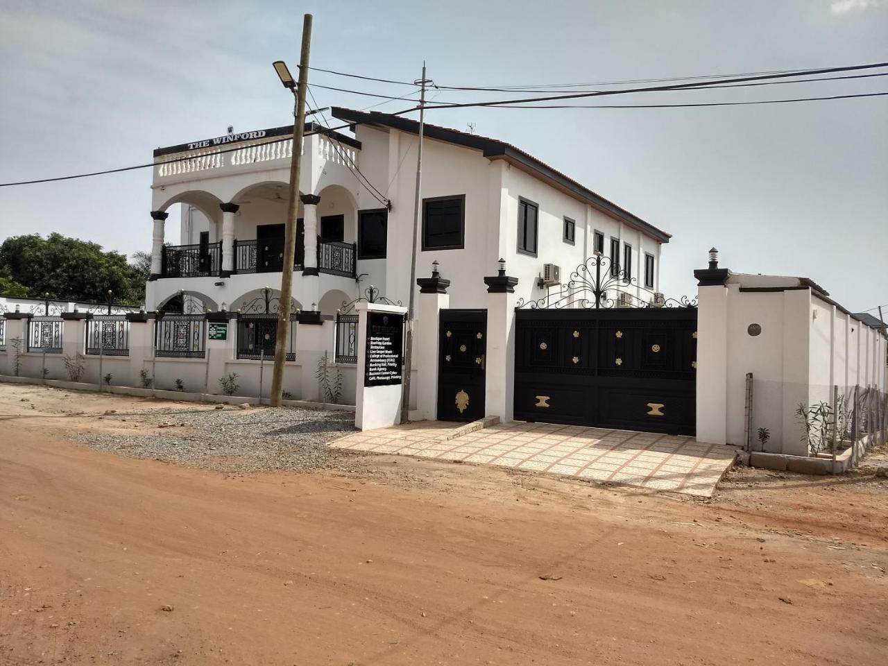 The Winford Boutique Hotel Achimota Taifa المظهر الخارجي الصورة