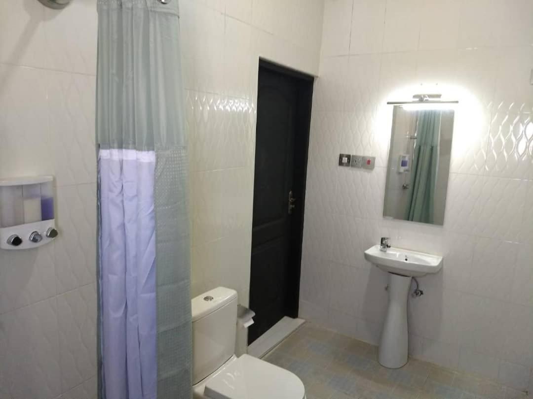The Winford Boutique Hotel Achimota Taifa المظهر الخارجي الصورة